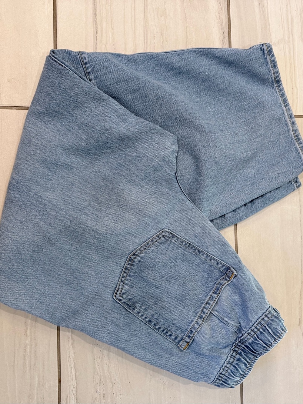 GAP horseshoe jeans